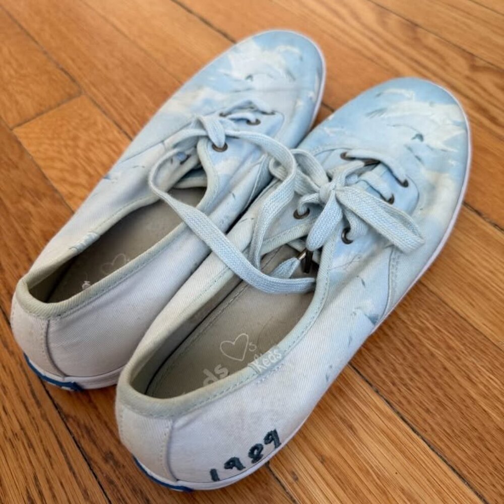 *RARE* Taylor Swift 1989 World Tour Limited Edition Keds
